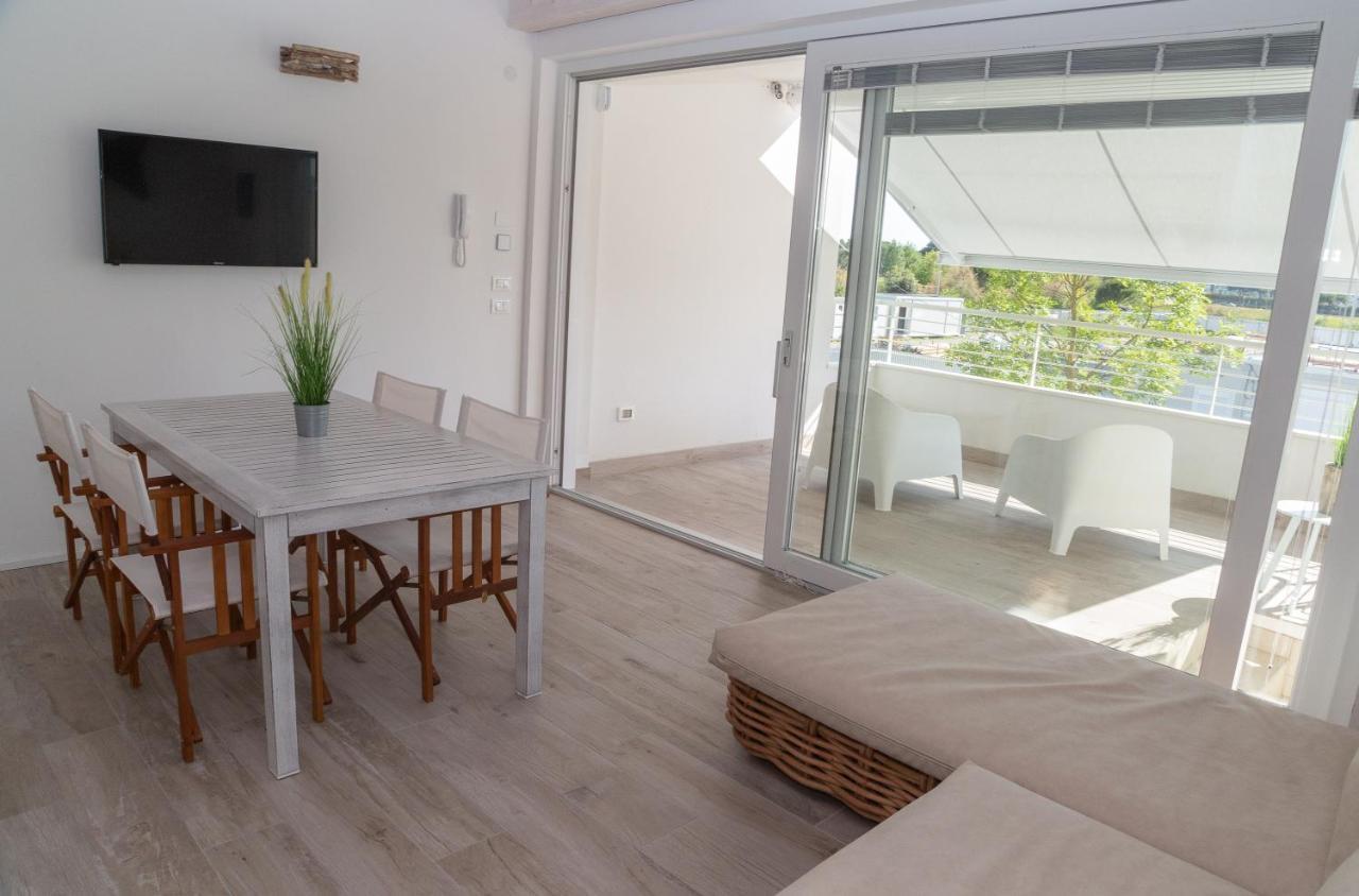 Marina Ponente Aparthotel Lido di Jesolo Eksteriør bilde
