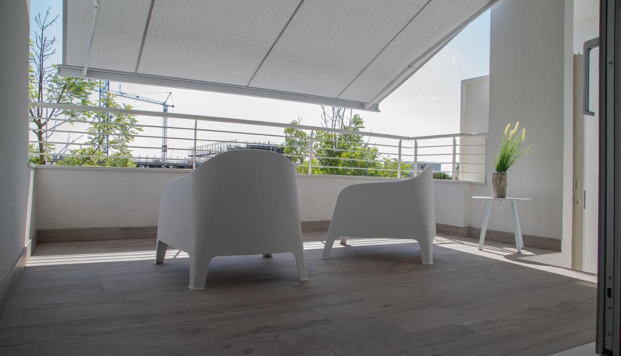 Marina Ponente Aparthotel Lido di Jesolo Eksteriør bilde